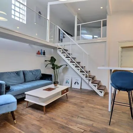 Unique Loft Apartment Located 15 Minutes From The Champs Elysees Saint-Ouen  Buitenkant foto